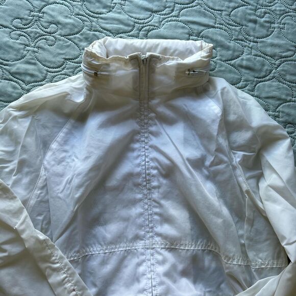 Unbranded Women's White Jacket - Picture 4 of 5
